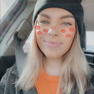 Meet your Posher, Sierra